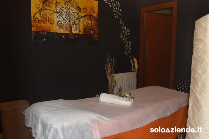 Vendita Locali commerciali e artigianali CENTRO MASSAGGI/ESTETICO IN ATTIVITÀ A PARMA a Parma (PR)